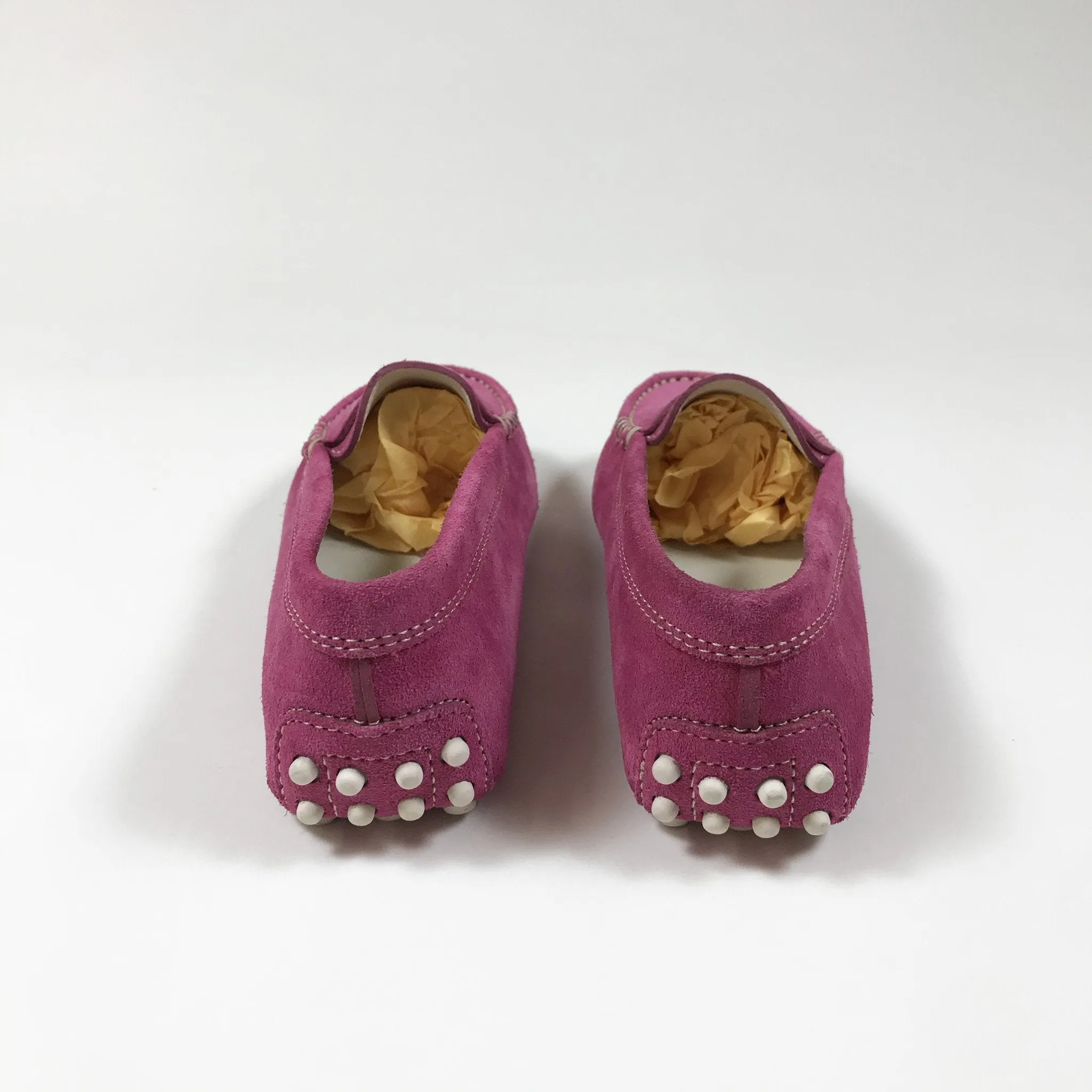 Tod's Junior fuschia suede moccasins 31
